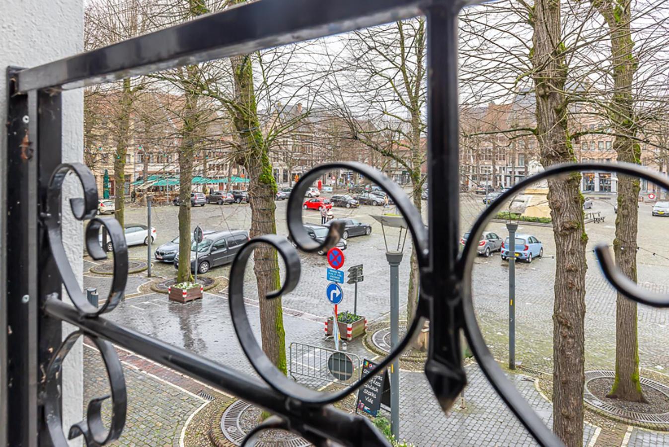 Guesthouses By Hotel Van Eyck Maaseik Exterior photo